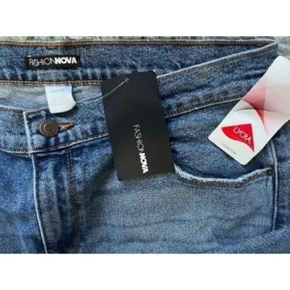 Fashion Nova Lycra Plus Size 15 Ripped Blue Jeans - Picture 5 of 6